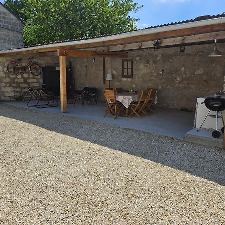 Gite Le Montinho Fontevraud L'Abbaye Εξωτερικό φωτογραφία