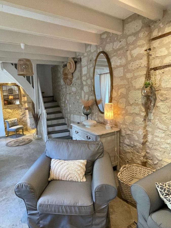 Gite Le Montinho Fontevraud L'Abbaye Εξωτερικό φωτογραφία